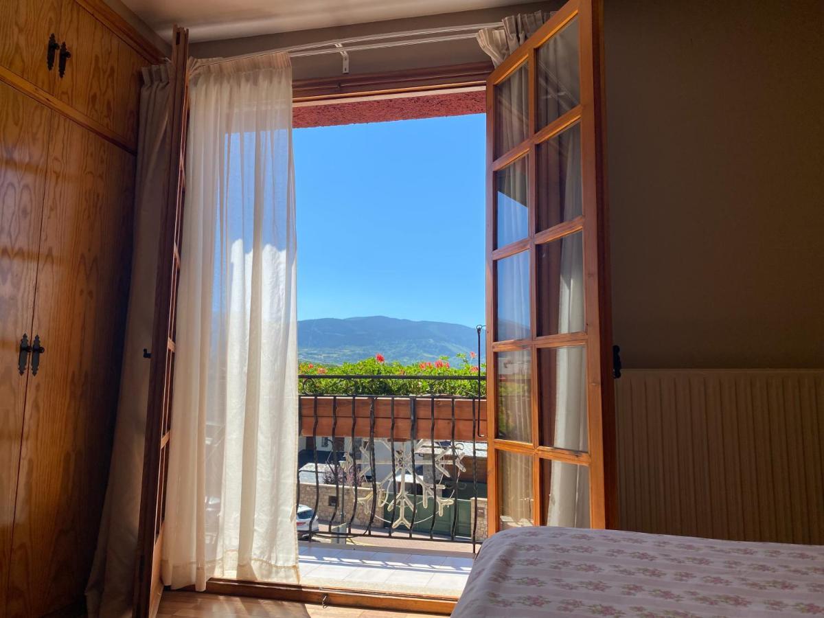 Hotel Esquirol (Adults Only) Llivia Exterior photo