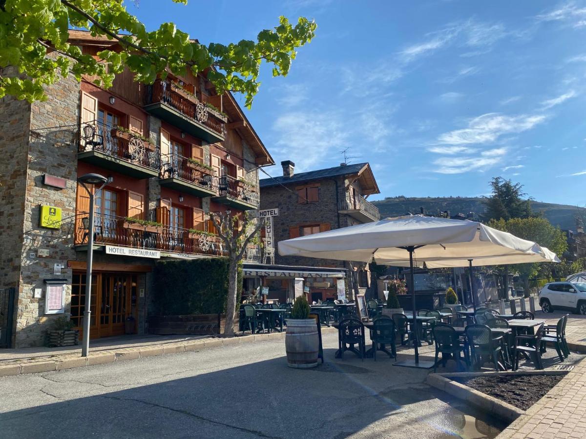 Hotel Esquirol (Adults Only) Llivia Exterior photo